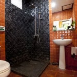 Dara_ocean_view_toilet-1