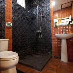 Dara_ocean_view_toilet-2