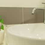 Deluxe-C6-bathroom-3